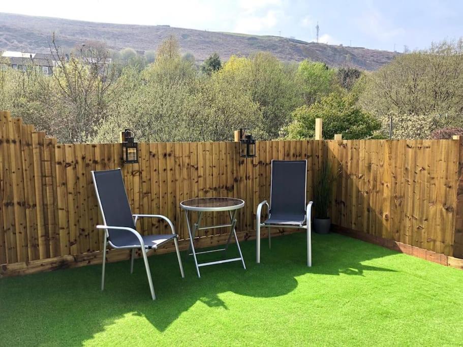 Rhondda Valleys With Breathtaking Riverside Views Llwynypia Ngoại thất bức ảnh